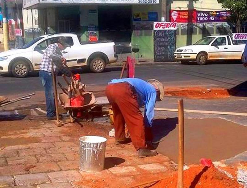 Com estiagem, Prefeitura retoma construção de rampas de acessibilidade
