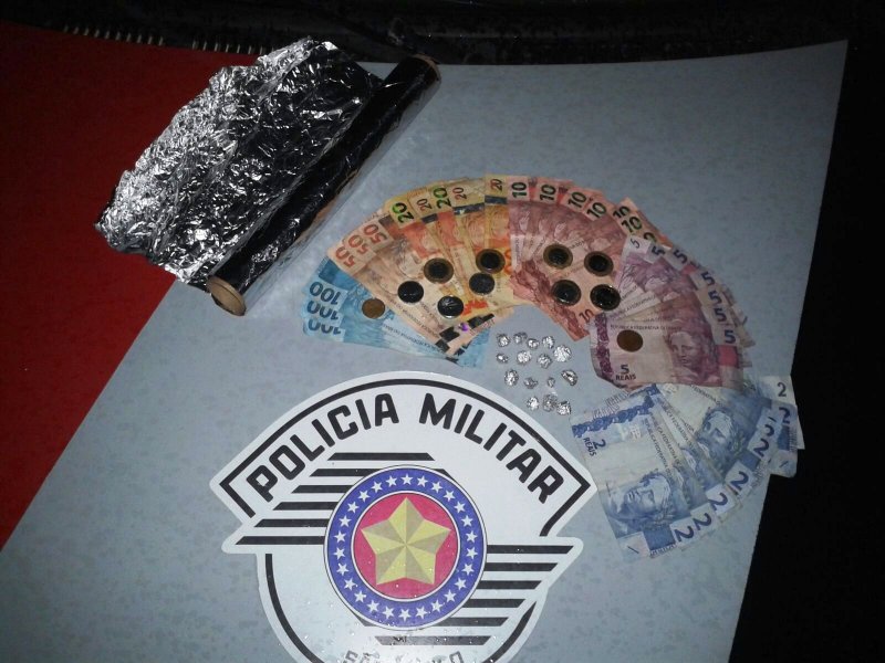 Polícia prende pintor acusado de tráfico de drogas