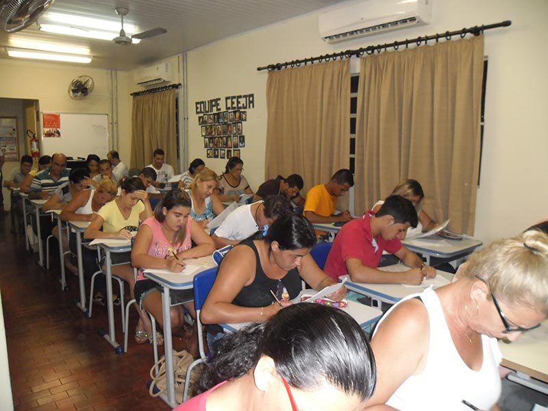 CEEJA volta às aulas com mais de 1.000 alunos em 2016