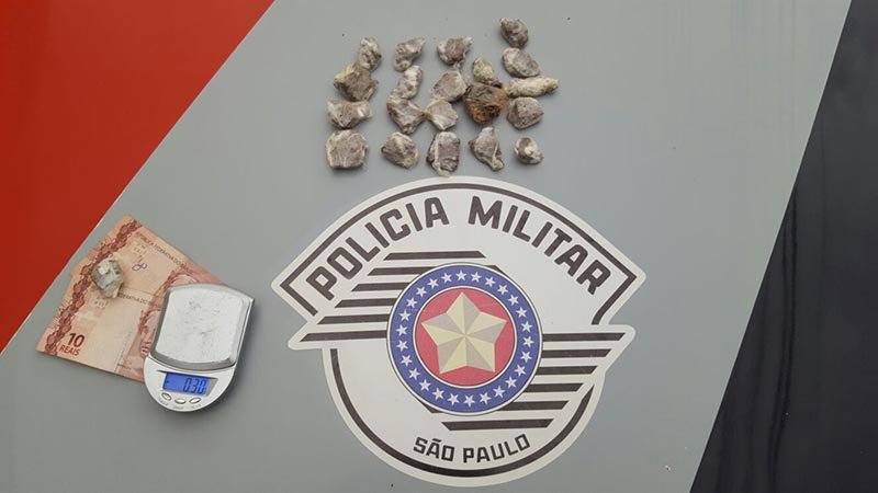 Adolescente é apreendido por tráfego no Jardim Tinô