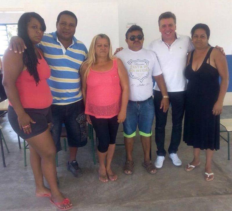 Eleitos integrantes da Associação de Moradores do bairro Sílvia Covas