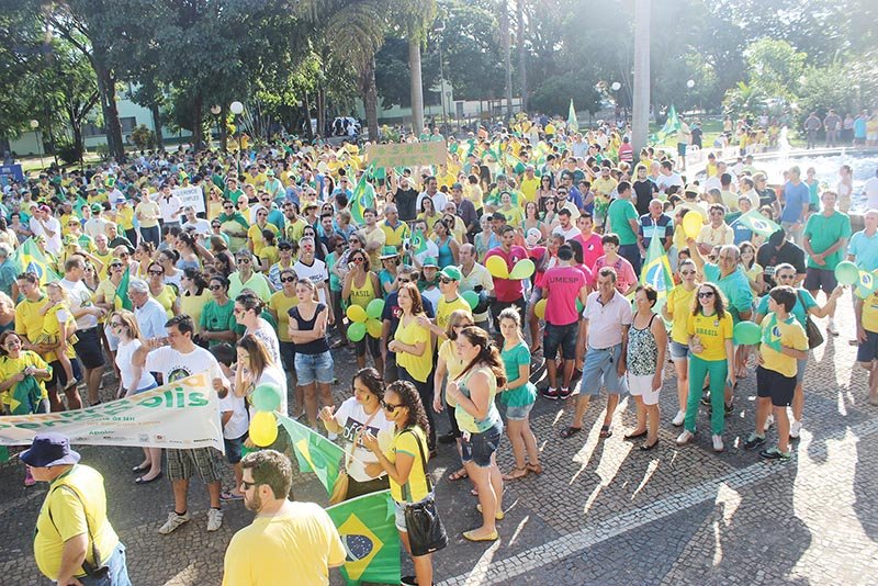 Três mil pessoas participam do 