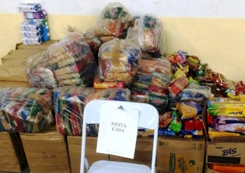 Santa Casa recebe mais de 800 kg de alimentos da Ordem DeMolay