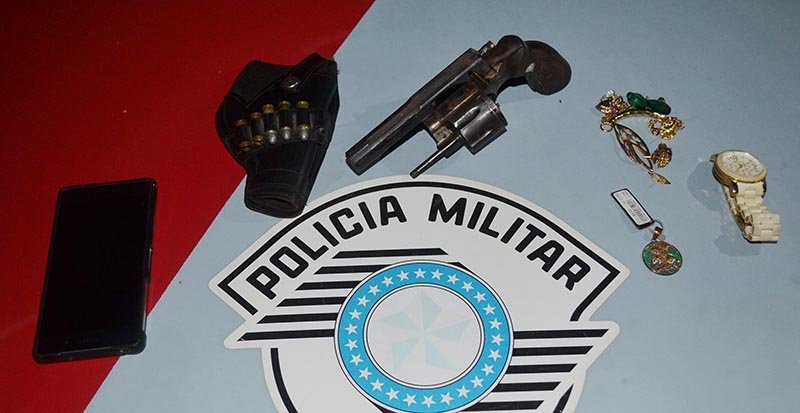 Grupo rouba casa na Vila Fátima e é preso