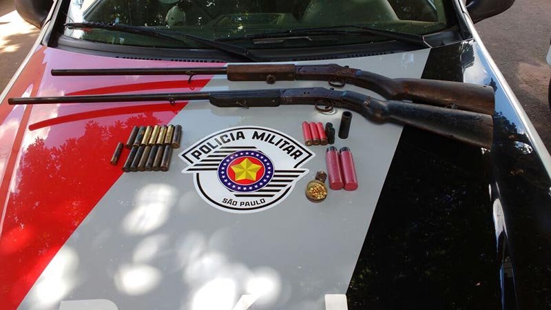 Rocam prende homem com espingardas na Jacutinga