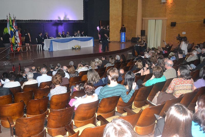 Detalhes Notícia