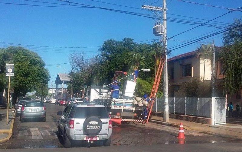 Projeto Lâmpada Amarela: Prefeitura inicia nova etapa de melhorias na iluminação pública