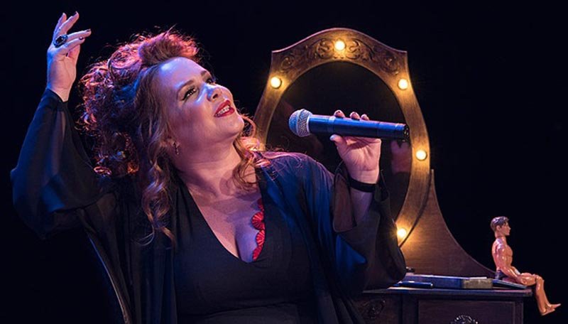 Penápolis recebe espetáculo musical  “Sou Toda Coração” nesta quinta