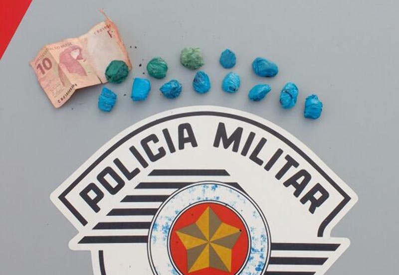 Menor é apreendido acusado de tráfico de drogas