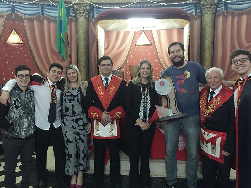 Alunos são premiados em Maratona Cívico Cultural