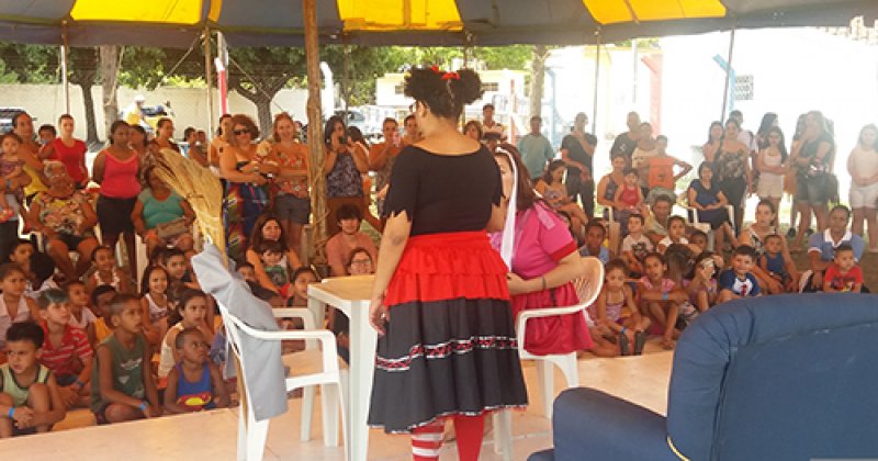 Garotada prestigia Dia das Crianças no CEU das Artes 