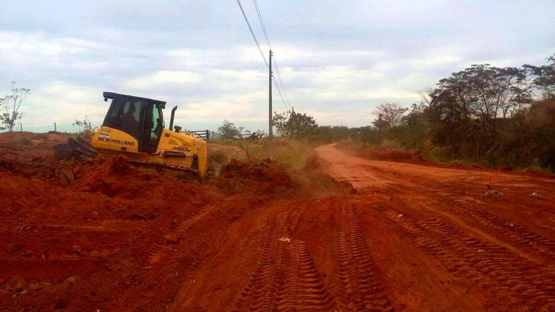 Secretaria de Obras executa melhorias nas estradas rurais