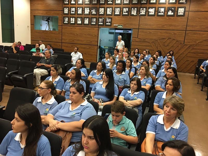 Melhores condições: APAE paralisa atividades por um dia como protesto