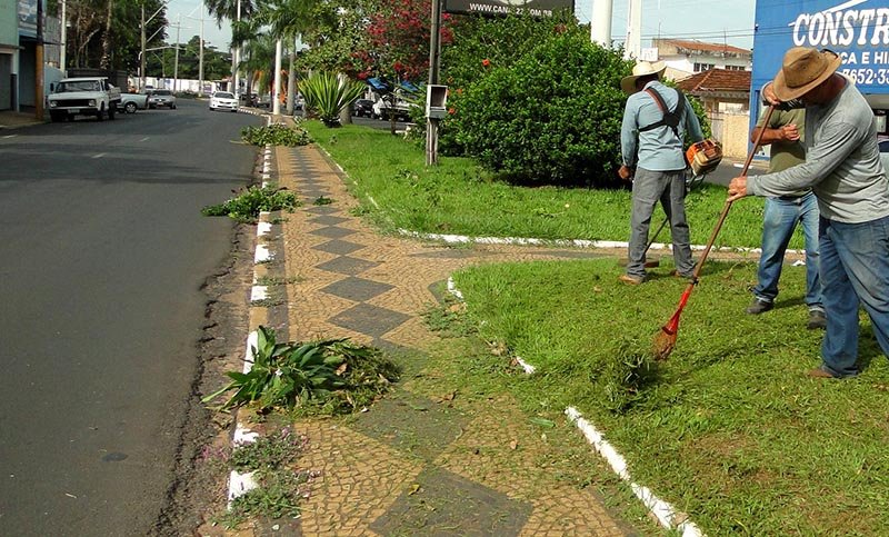 Prefeitura executa mega operação de limpeza