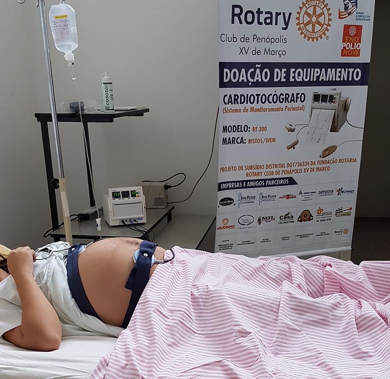 Rotary XV de Março entrega equipamento para Centro Obstetrício da Santa Casa de Penápolis