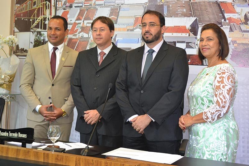 Surpresa: Rubinho articula e consegue maioria de votos na Câmara