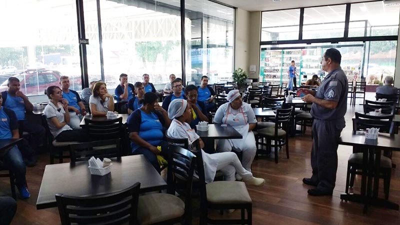 Bombeiros continuam atividades preventivas de acidentes