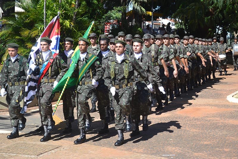 Junta Militar faz alistamento de jovens nascidos em 1999
