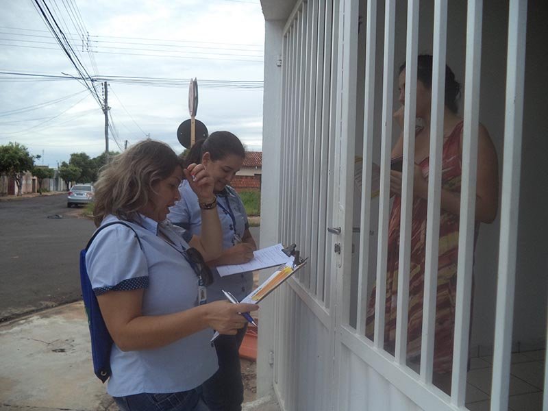 Daep realiza ação de conscientização no Village Regina