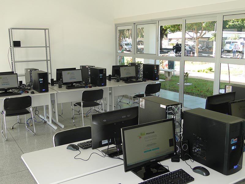 Cultura abre vagas para Oficinas de MC e Informática Básica