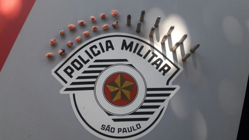 Desempregado é preso por tráfico de drogas e posse ilegal de munição