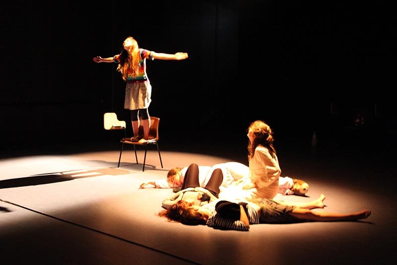 Ainda há vagas para novas turmas de teatro