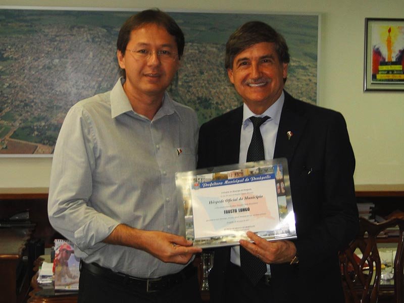 Senador ítalo-brasileiro visita Prefeitura de Penápolis