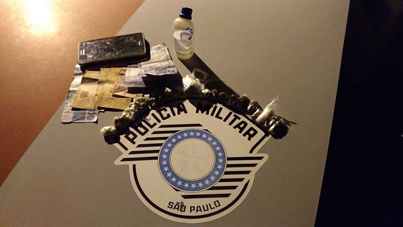 PM encontra 21 porções com soldador em Avanhandava