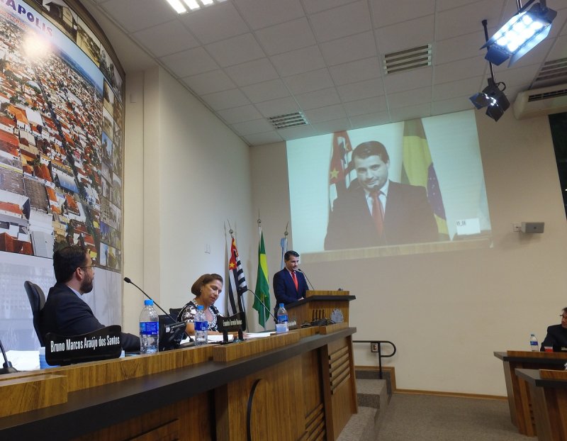 Detalhes Notícia