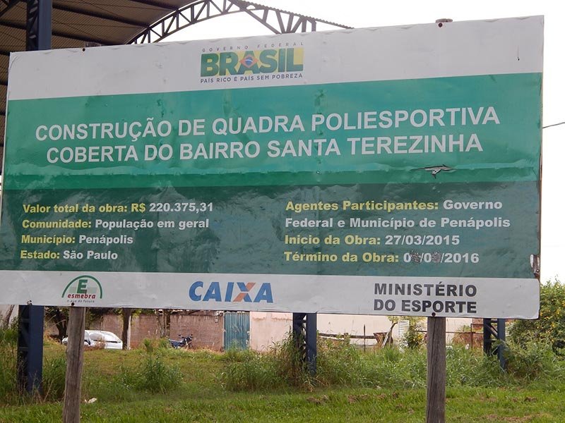 Câmara pede esclarecimentos sobre falta de conclusão de quadra poliesportiva