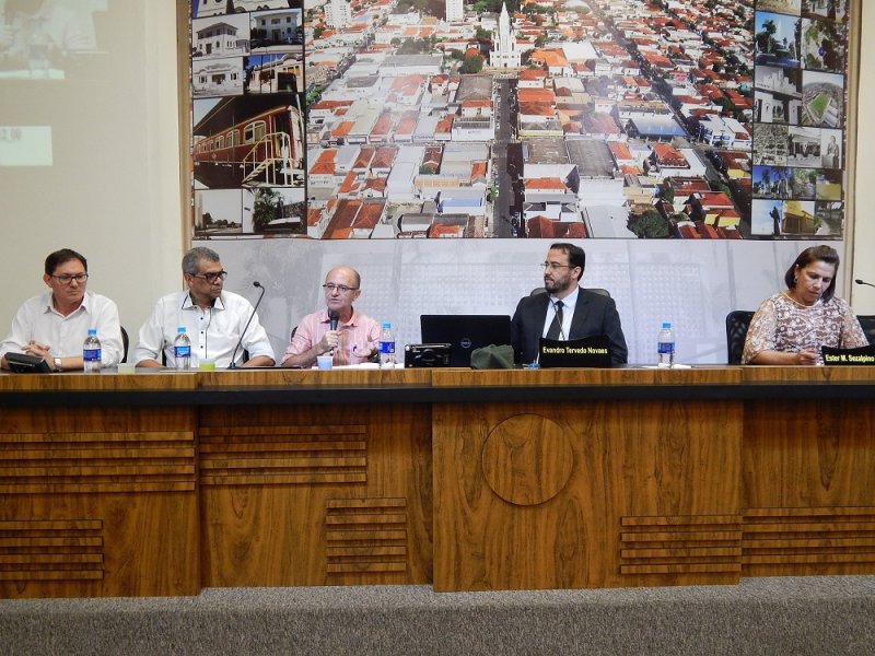Câmara Municipal reforça apoio para curso de medicina pela Funepe