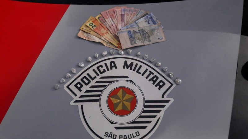 PM prende acusado de tráfico na Vila São Matheus