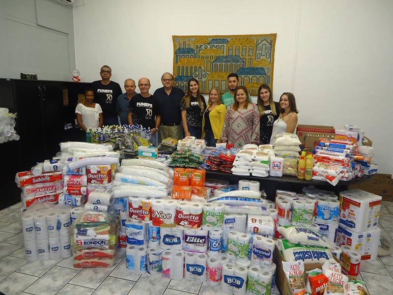 Santa Casa recebe doação da Funepe através de trote solidário