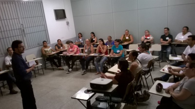 Parceria oferece curso gratuito de Cuidador de Idosos