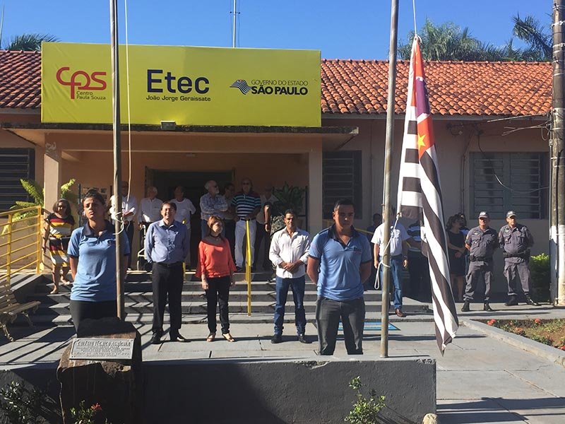 Etec comemora 47 anos