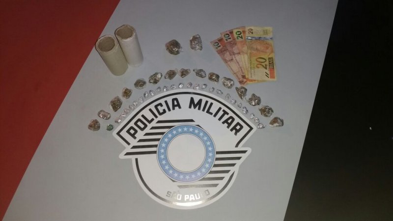 Operador é acusado de tráfico de drogas em sua casa