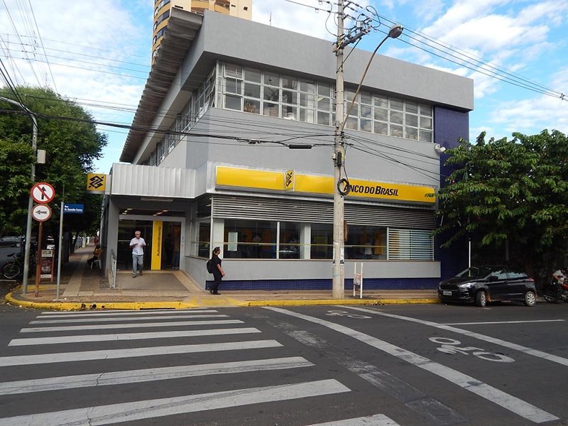 Vereador cobra Banco do Brasil para melhorar estrutura de atendimento