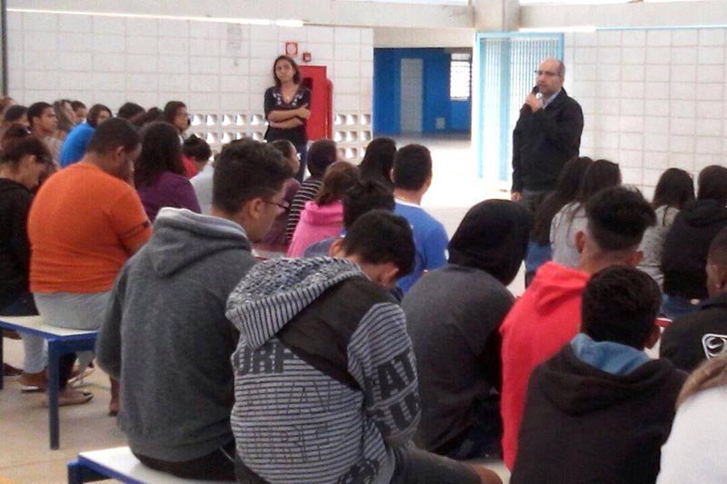 Agentes de Saúde realizam projeto sobre sexualidade para adolescentes