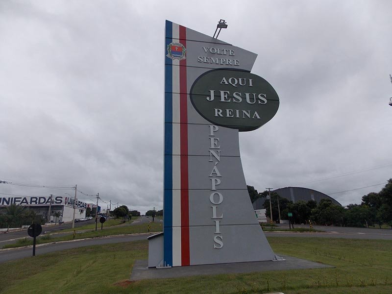Julgada improcedente ação contra monumento religioso em Penápolis