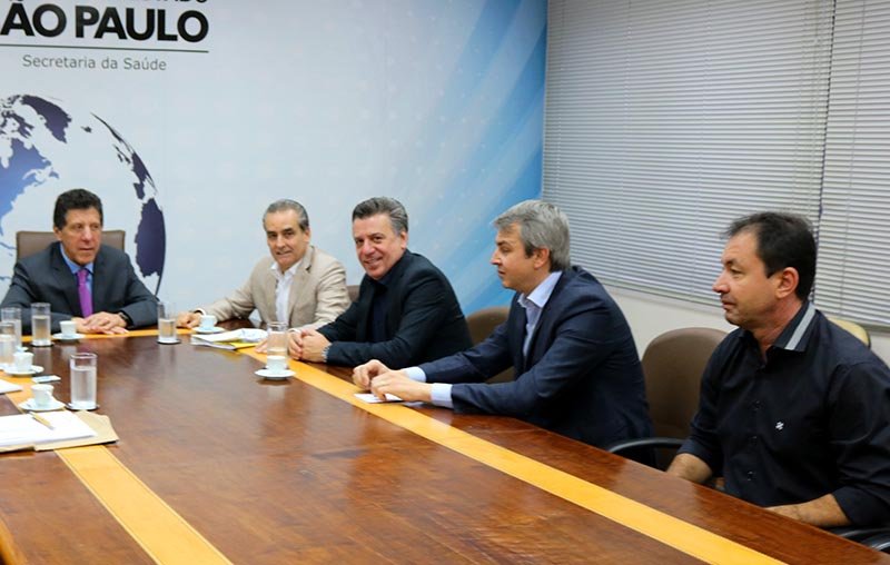 Depois de Brasília, prefeito reivindica pela Saúde no Governo de São Paulo
