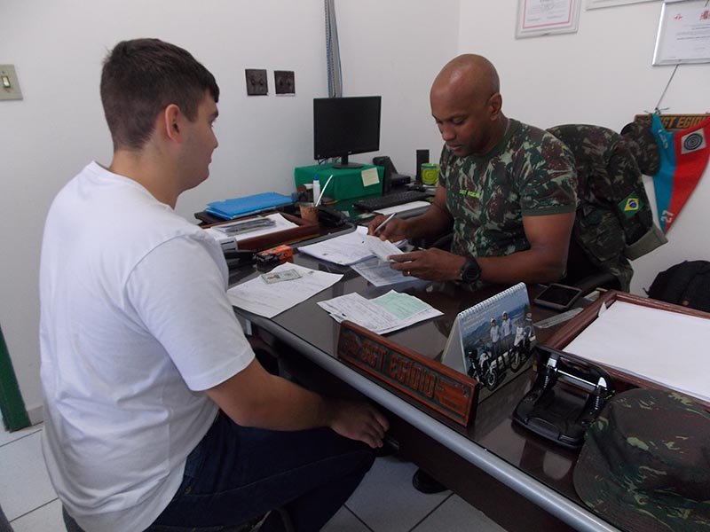Serviço Militar: Alistados iniciam seleções para atiradores do TG