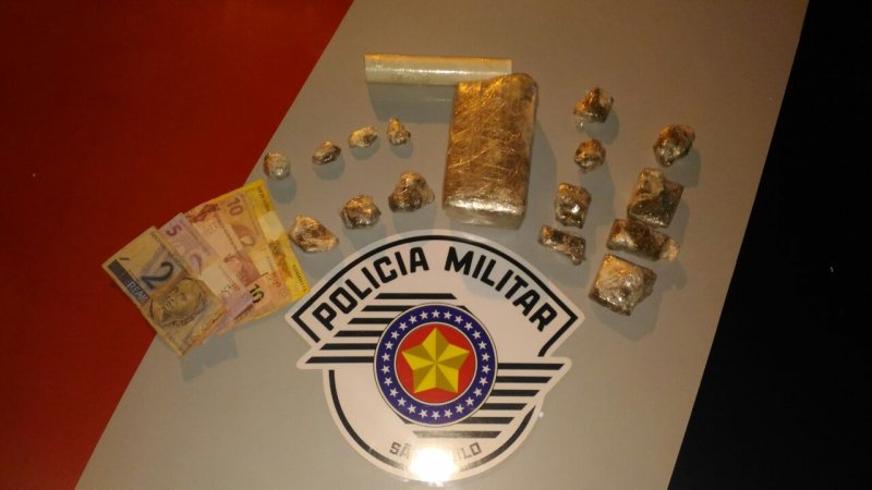 Dupla é presa por tráfico de drogas no Jardim Alhaville