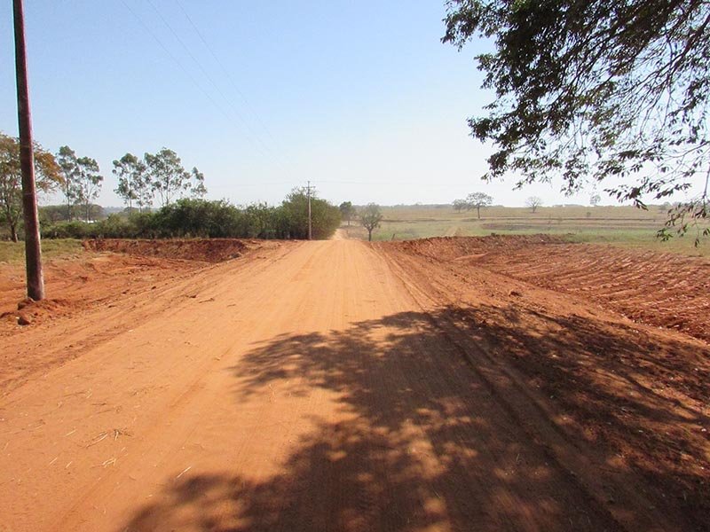 Córrego Grande: Melhorias em estrada rural entram em fase final