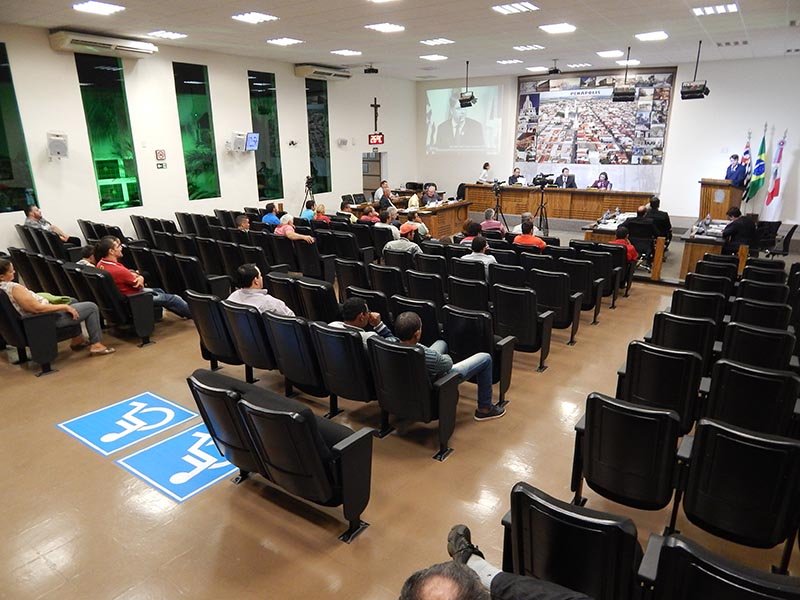 Câmara votará nove projetos em sua sessão segunda-feira