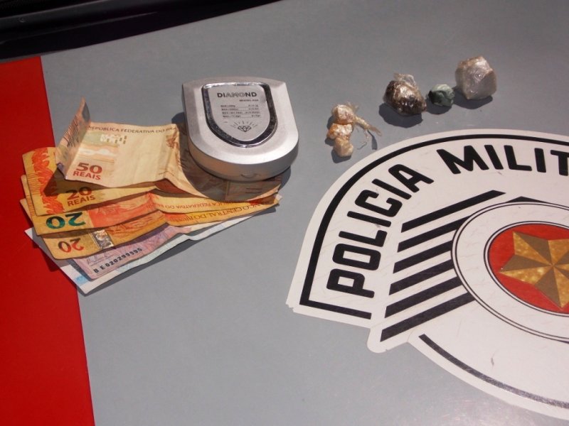Rocam prende acusado de tráfico no Jardim Pevi
