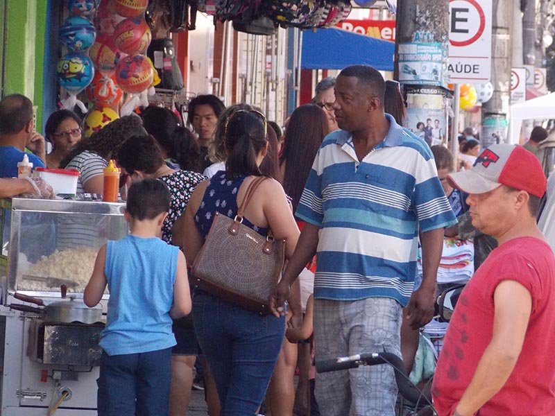 Consumidores podem aproveitar o Liquida Penápolis hoje