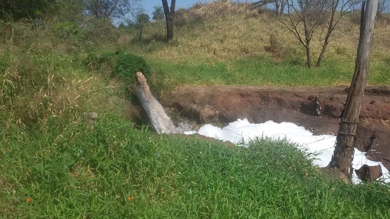 Vereador pede análise da lagoa de tratamento de esgoto