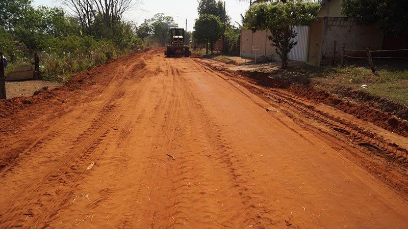 Obras prepara trecho da Rui Barbosa para receber asfalto