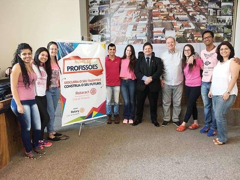 Rotaract Club de Penápolis realiza Painel de Profissões