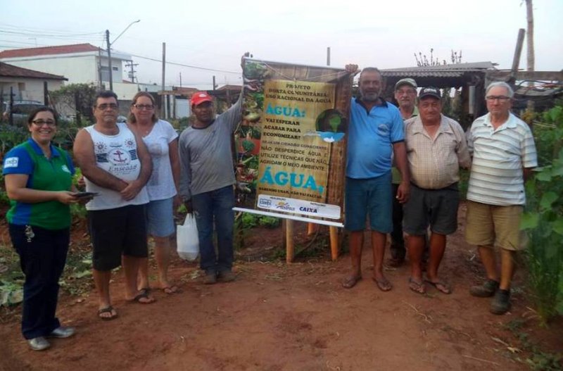 Projeto aborda uso racional da água nas hortas comunitárias